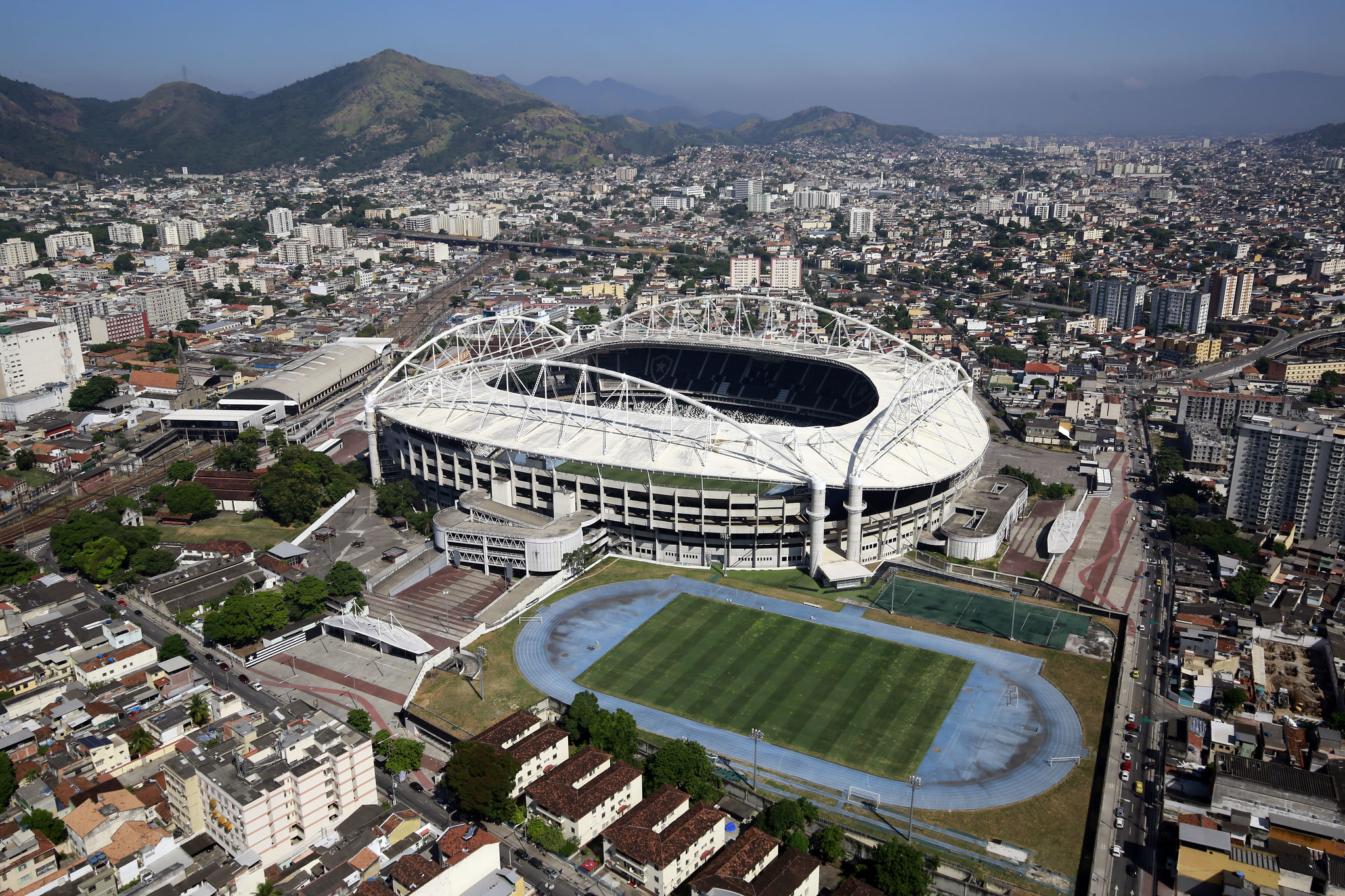 Prefeitura monta planejamento especial para shows da cantora Taylor Swift no Estádio Nilton Santos - Prefeitura da Cidade do Rio de Janeiro