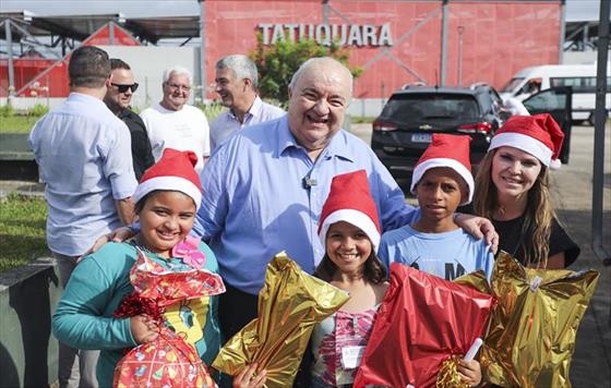 Emoo toma conta na apresentao do Auto do Natal