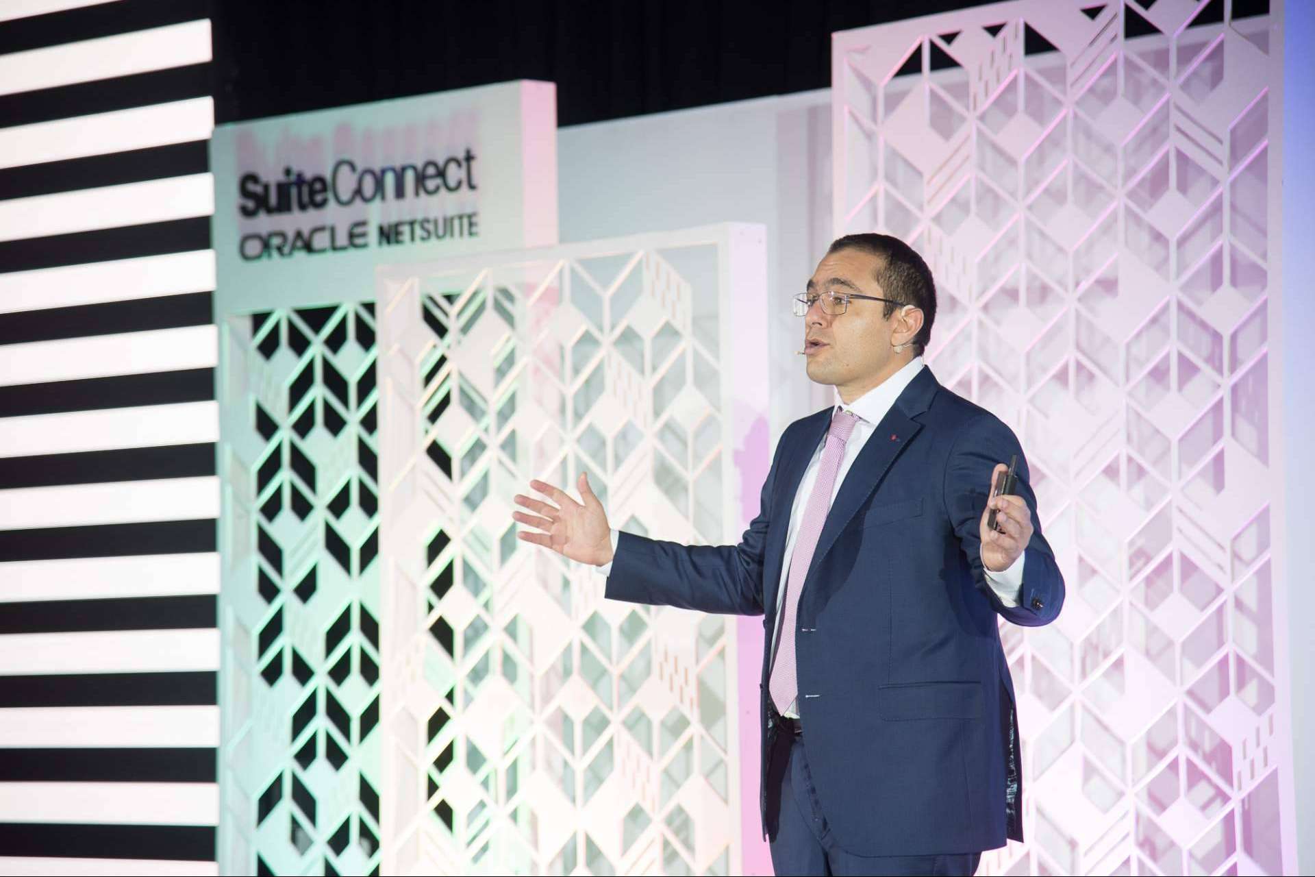 A Inteligência Artificial da NetSuite; O Futuro da Gestão Empresarial na América Latina